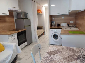 Appartement T2 avec Parking proche centre - FR-1-571-69